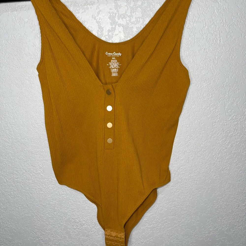 Bodysuit - dark mustard yellow - 4 buttons on the front